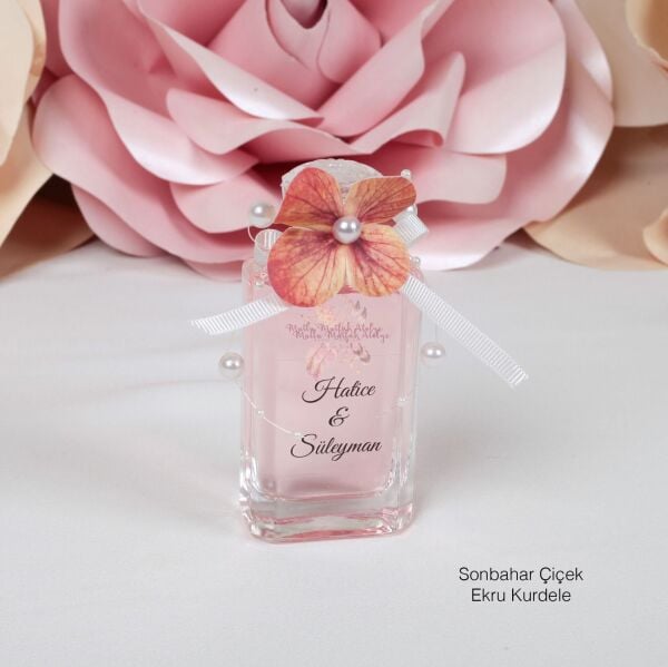 İncili ve Çiçek Süslemeli Söz Nişan Bebek Hediyeliği Eyüp Sabri Tuncer Kolonya