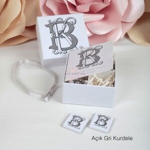 Kurdeleli 4 Bölmeli Çikolata Kutusu – Nişan, Düğün, Doğum Günü Hediyeliği