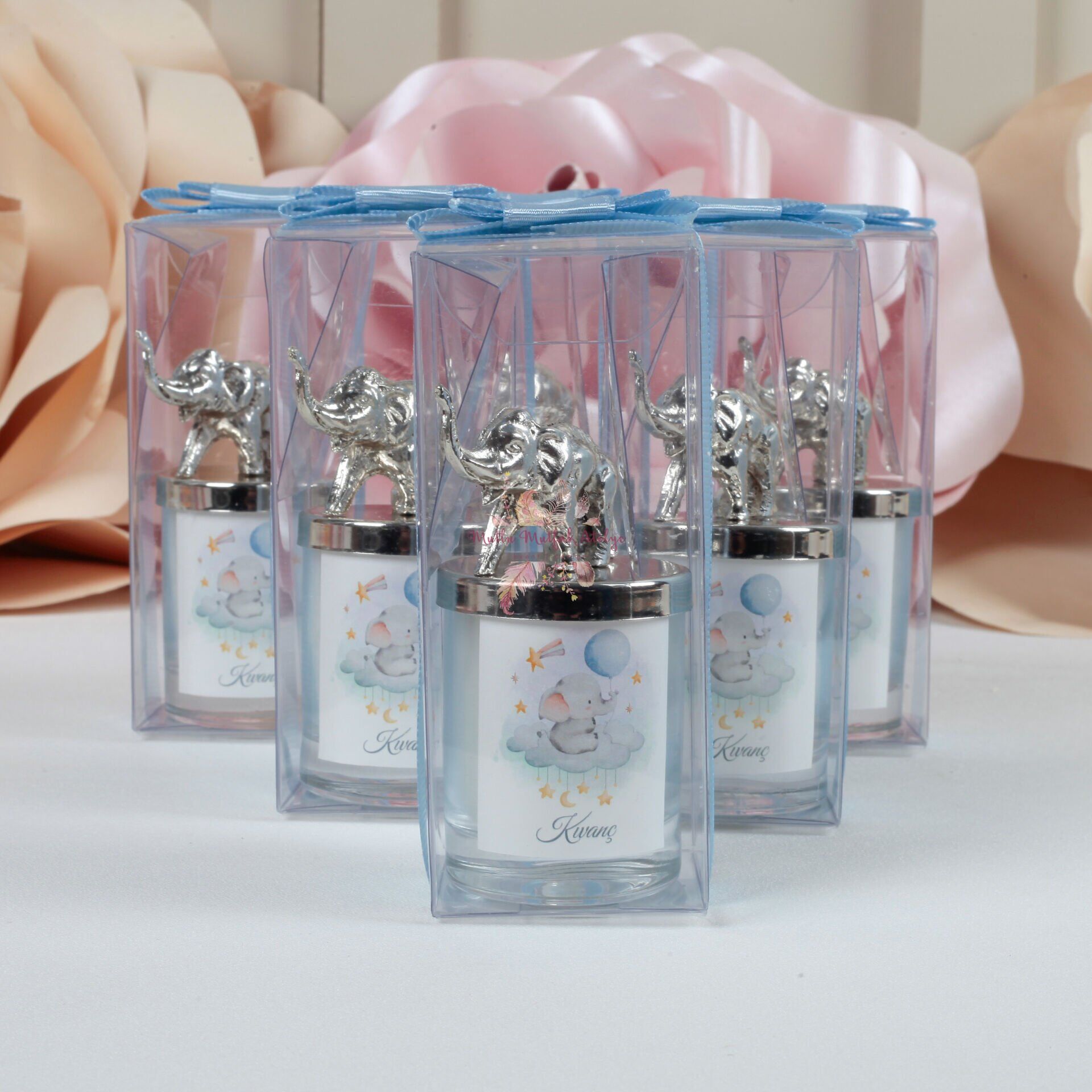 Fil Figürlü Kutulu Mum Bebek Hediyeliği