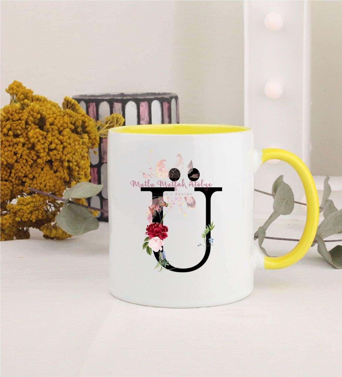Ü Harfi Çiçek Desenli Sarı Kupa Bardak