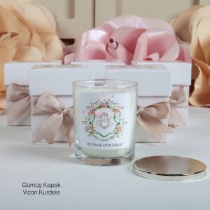 Büyük Boy Kare Kutulu Kapaklı Vanilya Kokulu Mum – Özel Günler İçin Hediyelik