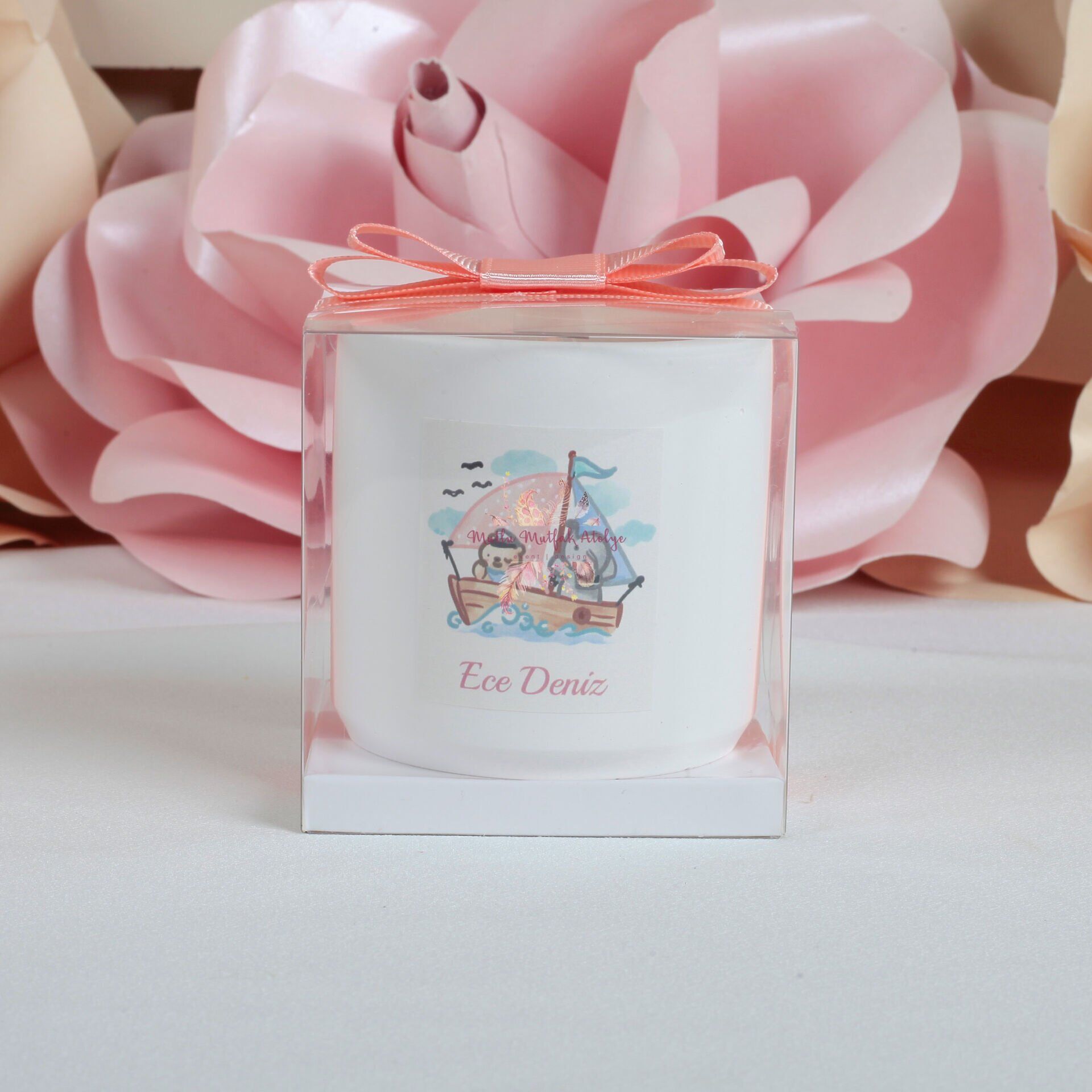 Vanilya Kokulu Kutulu Beton Mum Bebek Hediyeliği