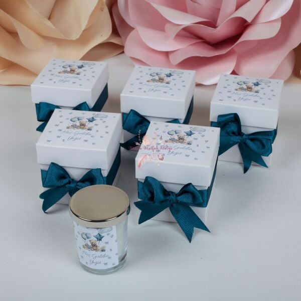Ayıcık Konseptli Kapaklı Kutulu Vanilya Kokulu Kişiye Özel Bebek Hediyeliği Mum