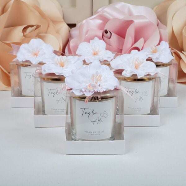 Büyük Boy Vanilya Kokulu Çiçekli Süslemeli Hediyelik Mum