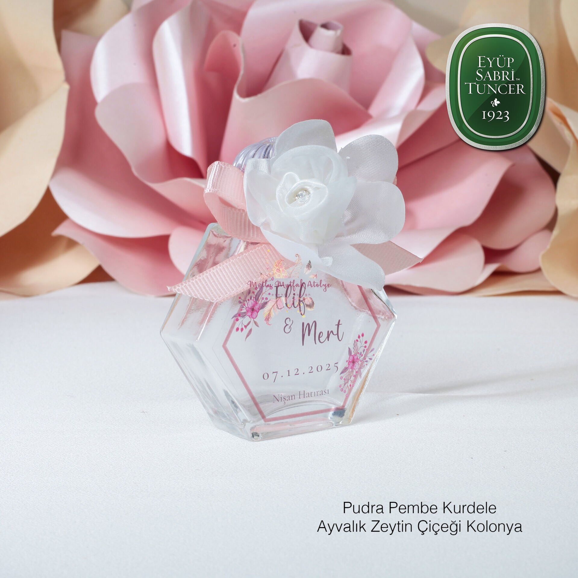 Kişiye Özel Nişan Söz Hediyeliği Şişe Kolonya – Eyüp Sabri Tuncer – Düğün ve Bebek Doğum Günü Misafir Hediyesi