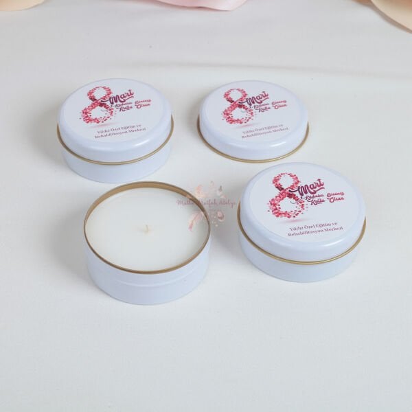 8 Mart Kadınlar Günü’ne Özel Vanilya Kokulu Teneke Mum