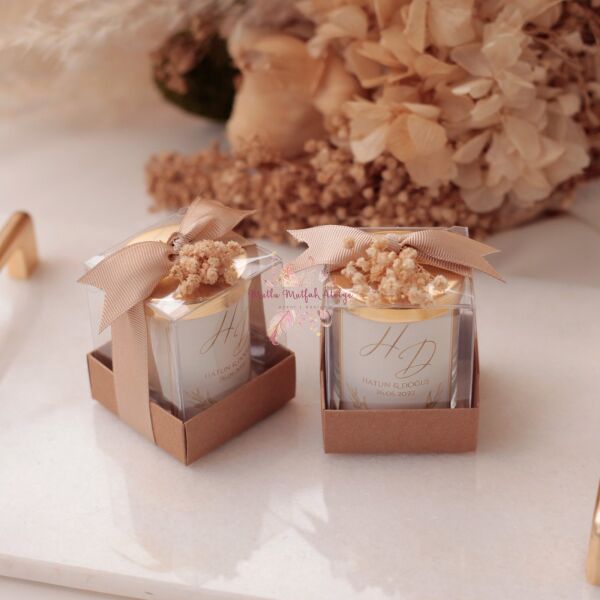 Hediyelik Kapaklı Çiçekli Kutulu Mum