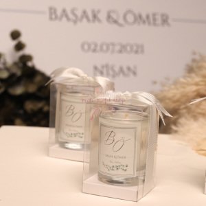 Hediyelik Çiçekli Kutulu Mum Yükseltili