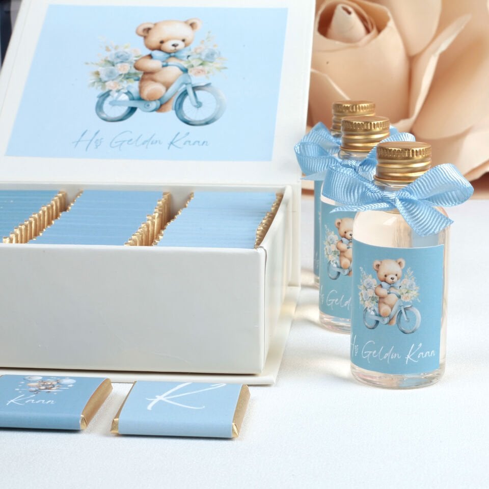 Kişiye Özel Erkek Bebek Çikolatası – Valonia Sütlü Çikolata (50 Adet) (Kolonya Hariçtir)