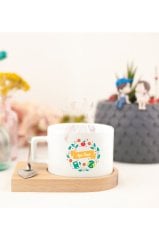 Kişiye Özel Öğretmenler Günü Hediyesi İsimli Desenli Ahşap Altlıklı Fincan