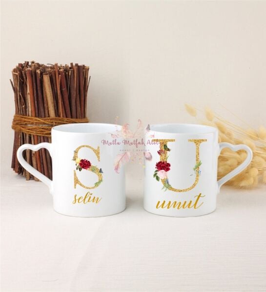 Kişiye Özel Gold Harfli ve İsimli İkili Beyaz Kalpli Kupa Bardak