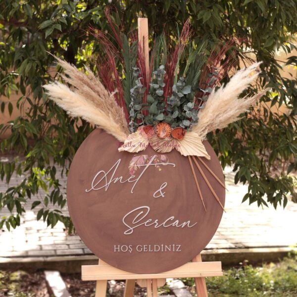 Çiçekli Ahşap Karşılama Panosu Krem Renk Palmiye