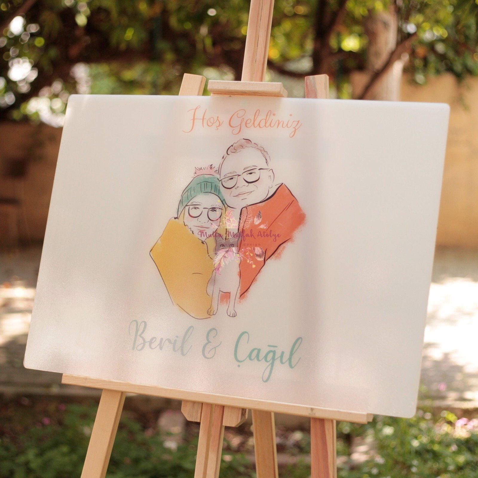 Fotoğraf Baskılı Beyaz Buzlu Görünümlü Karşılama Panosu