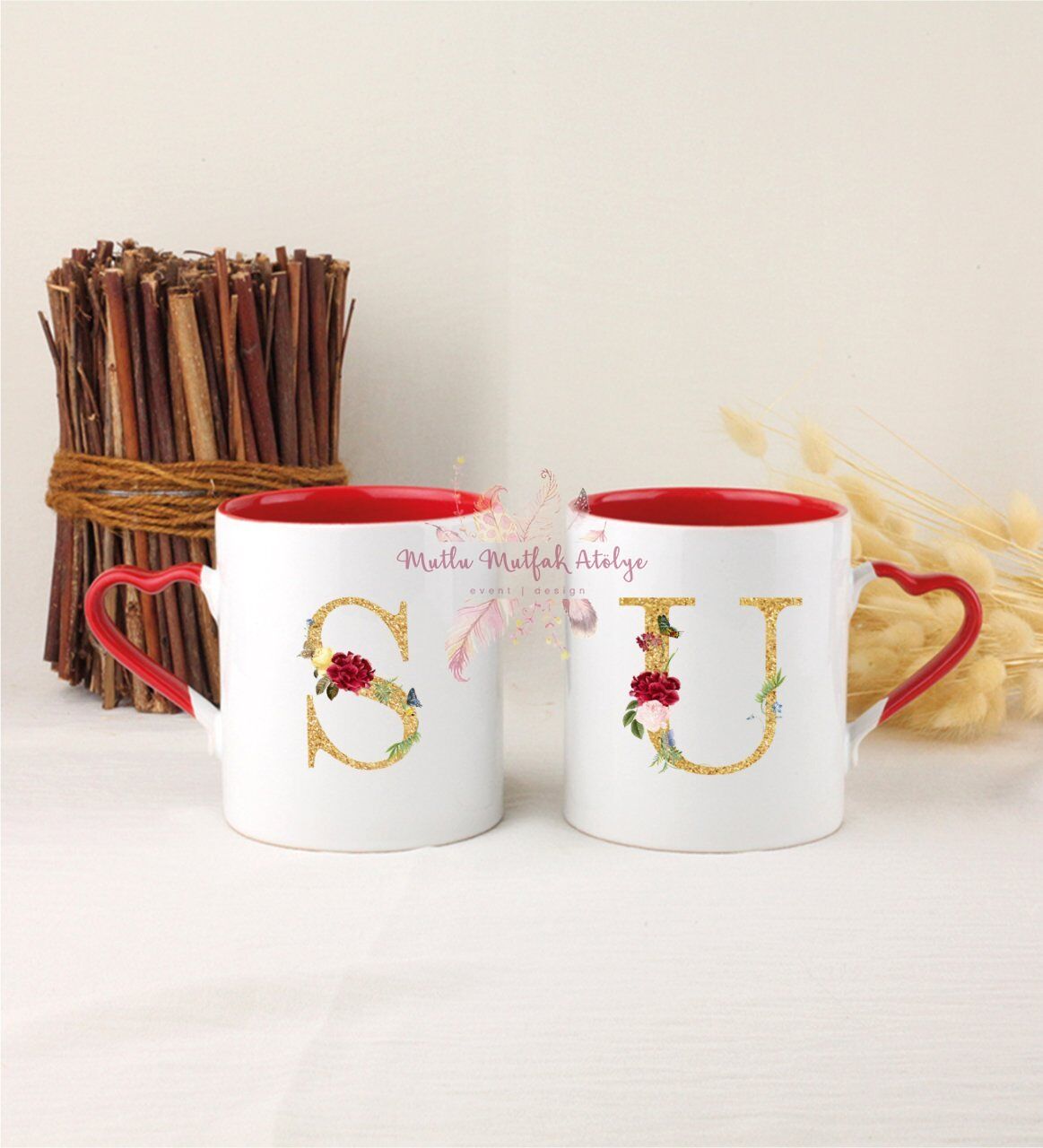 Gold Harfli İkili Kırmızı Kalpli Kupa Bardak