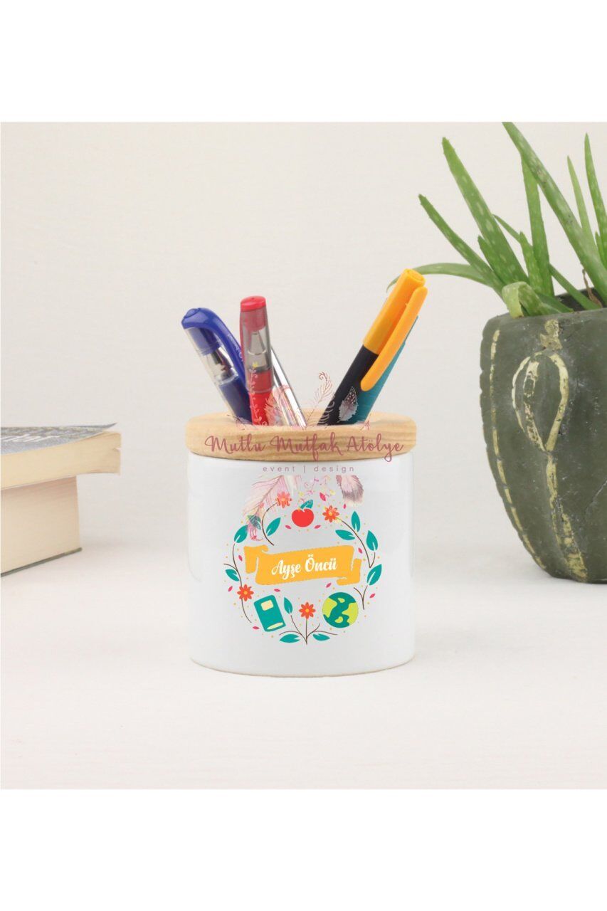 Kişiye Özel Öğretmenler Günü Hediyesi İsimli Desenli Kalemlik