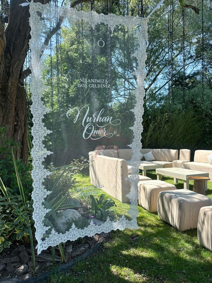 Düğün ve Nişan İçin Kişiselleştirilebilir Dantelli Tül Pano