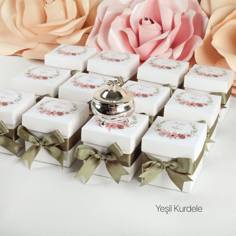 Kişiye Özel Kutulu Metal Şekerlik & Valonia Draje Nikah Hediyeliği