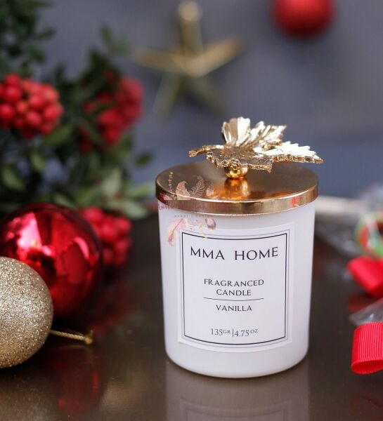 Yaprak Figürlü Kapaklı Hediyelik Vanilya Kokulu Mum