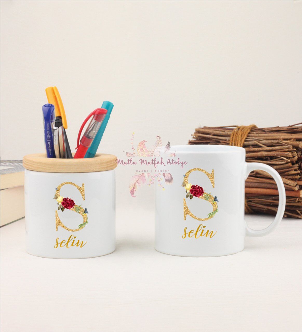 Kişiye Özel Gold Harfli ve İsimli Kalemlik ve Kupa Bardak