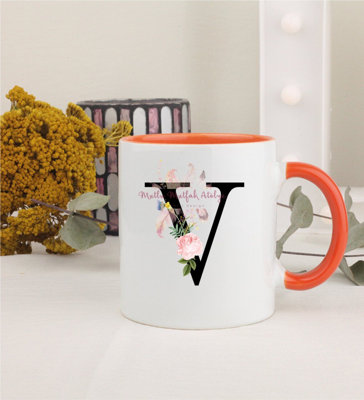 V Harfi Çiçek Desenli Turuncu Kupa Bardak