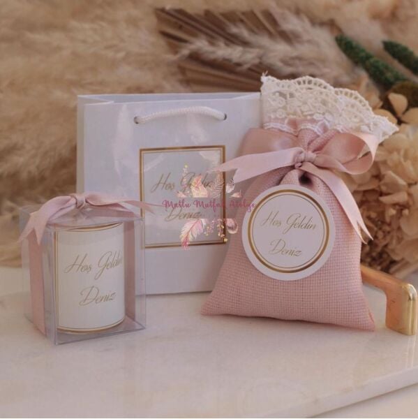Hediyelik Kokulu Mum  Karton Çanta Seti ve Lavanta Kesesi