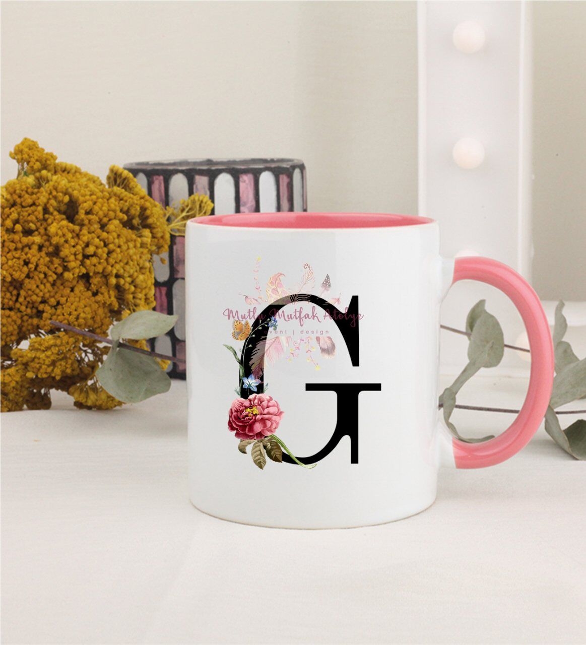 F Harfi Çiçek Desenli Pembe Kupa Bardak