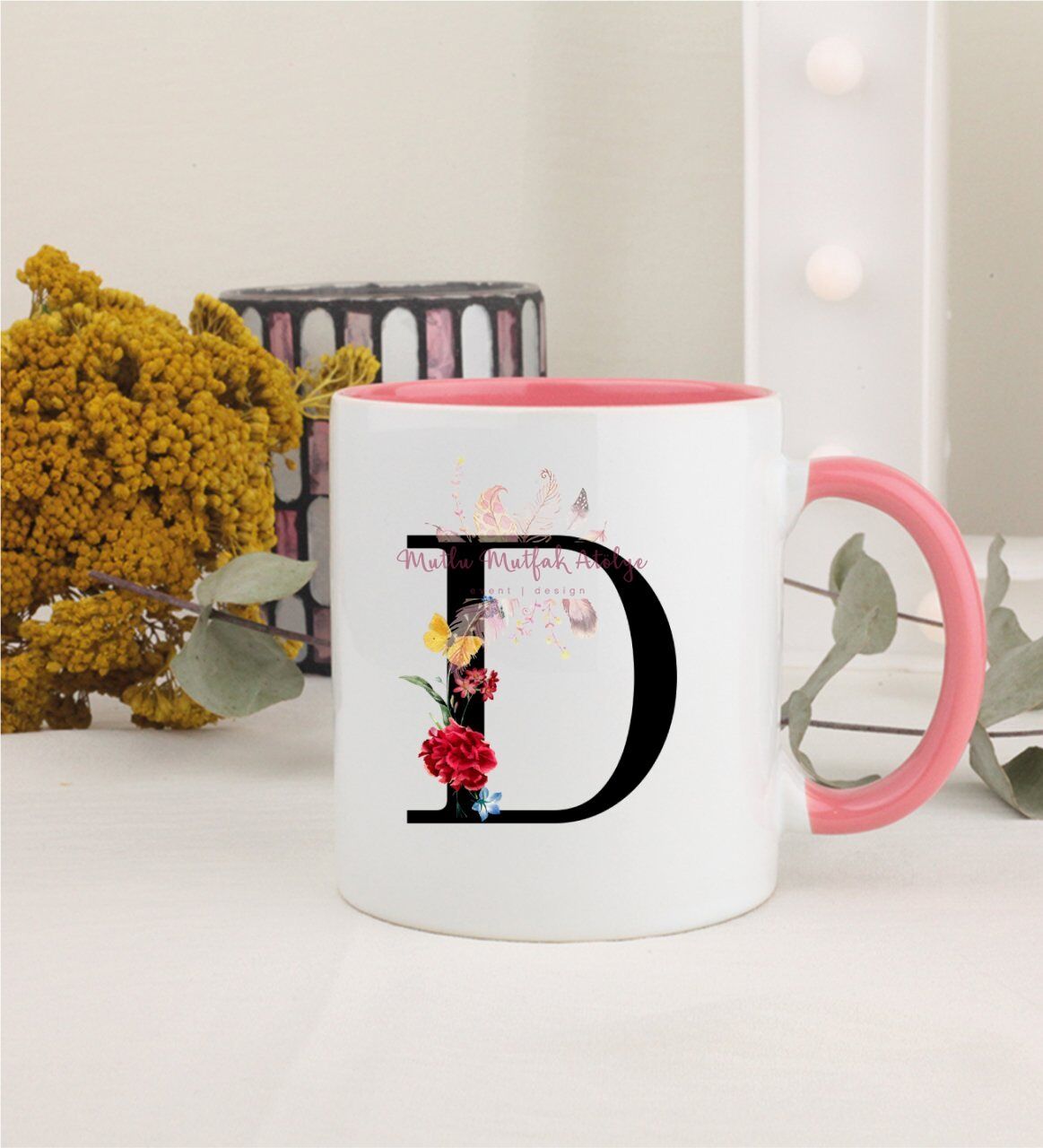 D Harfi Çiçek Desenli Pembe Kupa Bardak