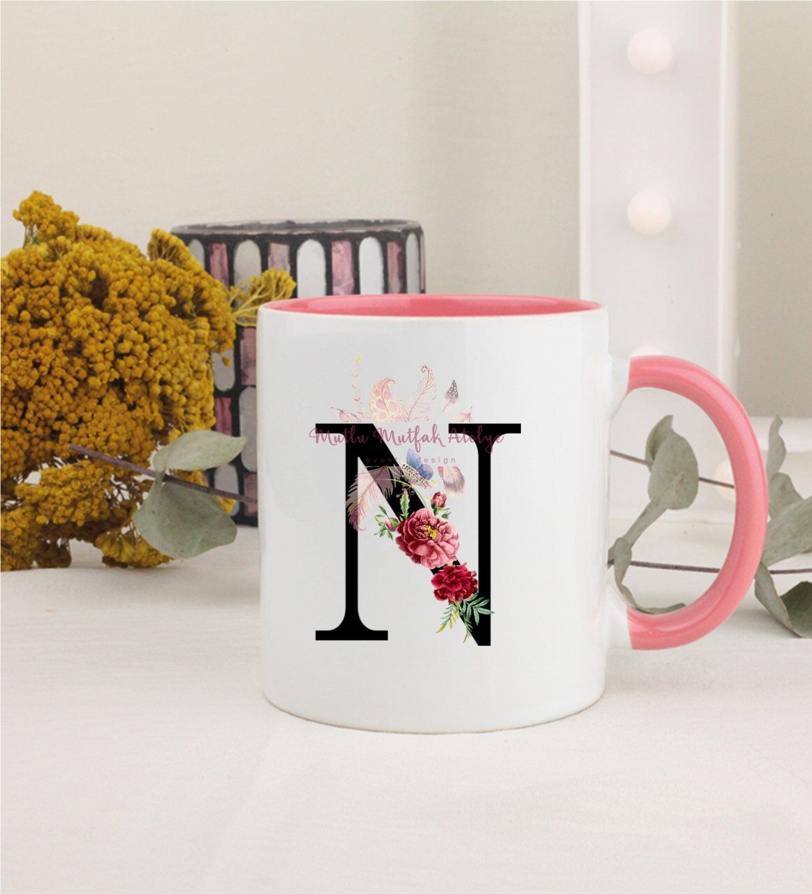 N Harfi Çiçek Desenli Pembe Kupa Bardak