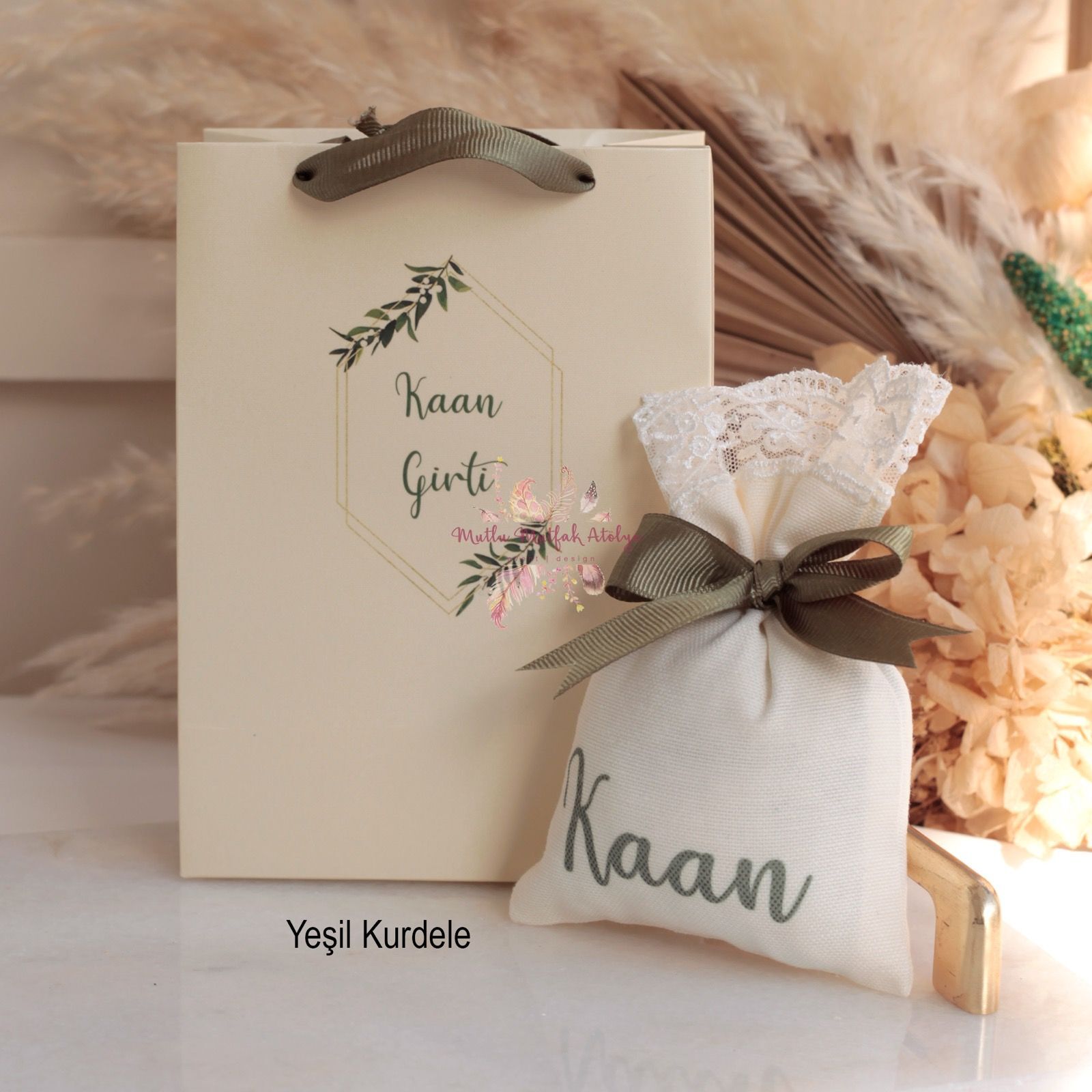 Hediyelik Lavanta Kesesi ve Baskılı Karton Çanta Seti