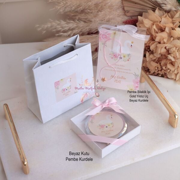 Hediyelik Ayna Karton Çanta ve Şans Bilekliği Seti Yenidoğan Bebek, Doğum Günü