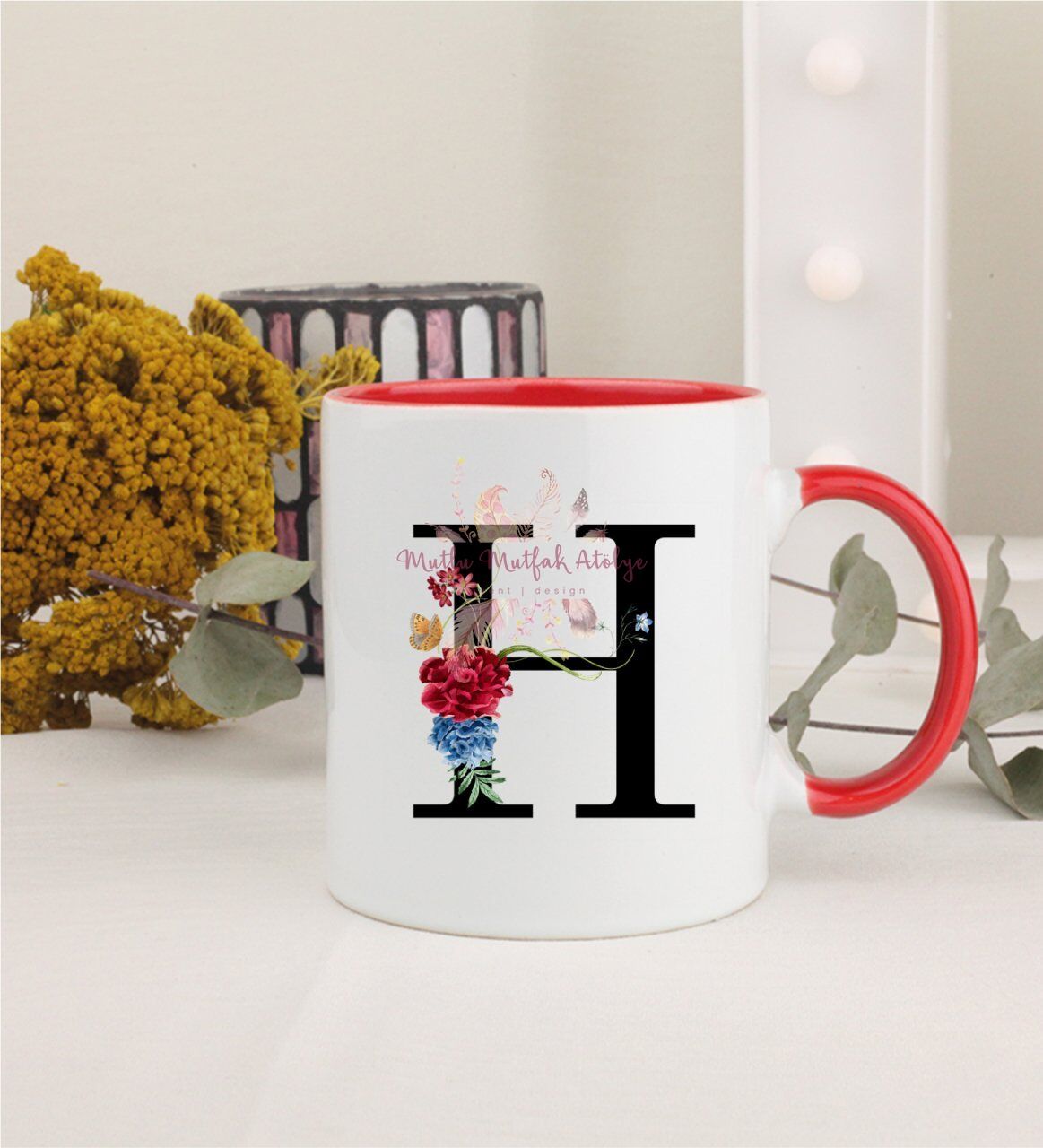 H Harfi Çiçek Desenli Kırmızı Kupa Bardak