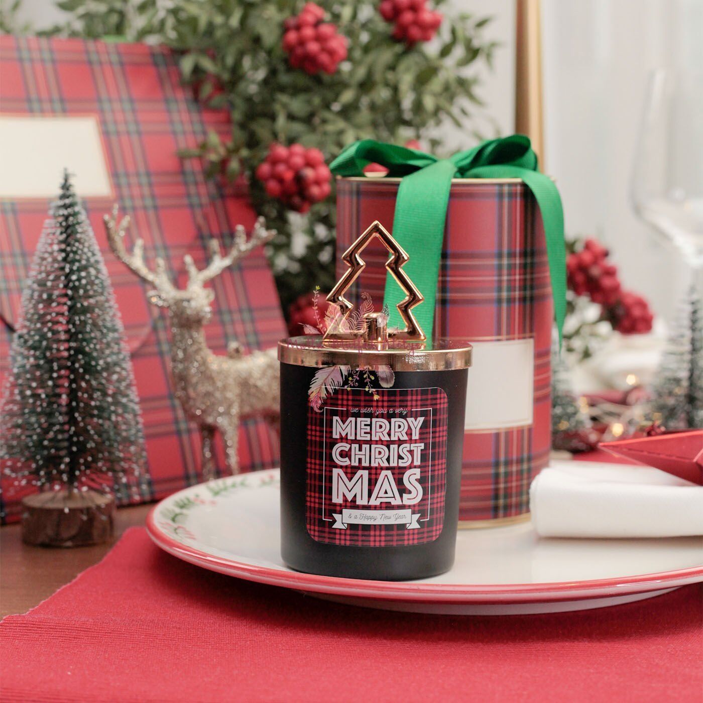 Yılbaşı Hediyelik Kutulu Çikolata Kokulu Mum