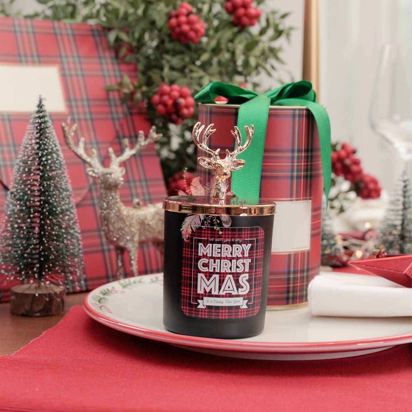 Yılbaşı Hediyelik Kutulu Çikolata Kokulu Mum