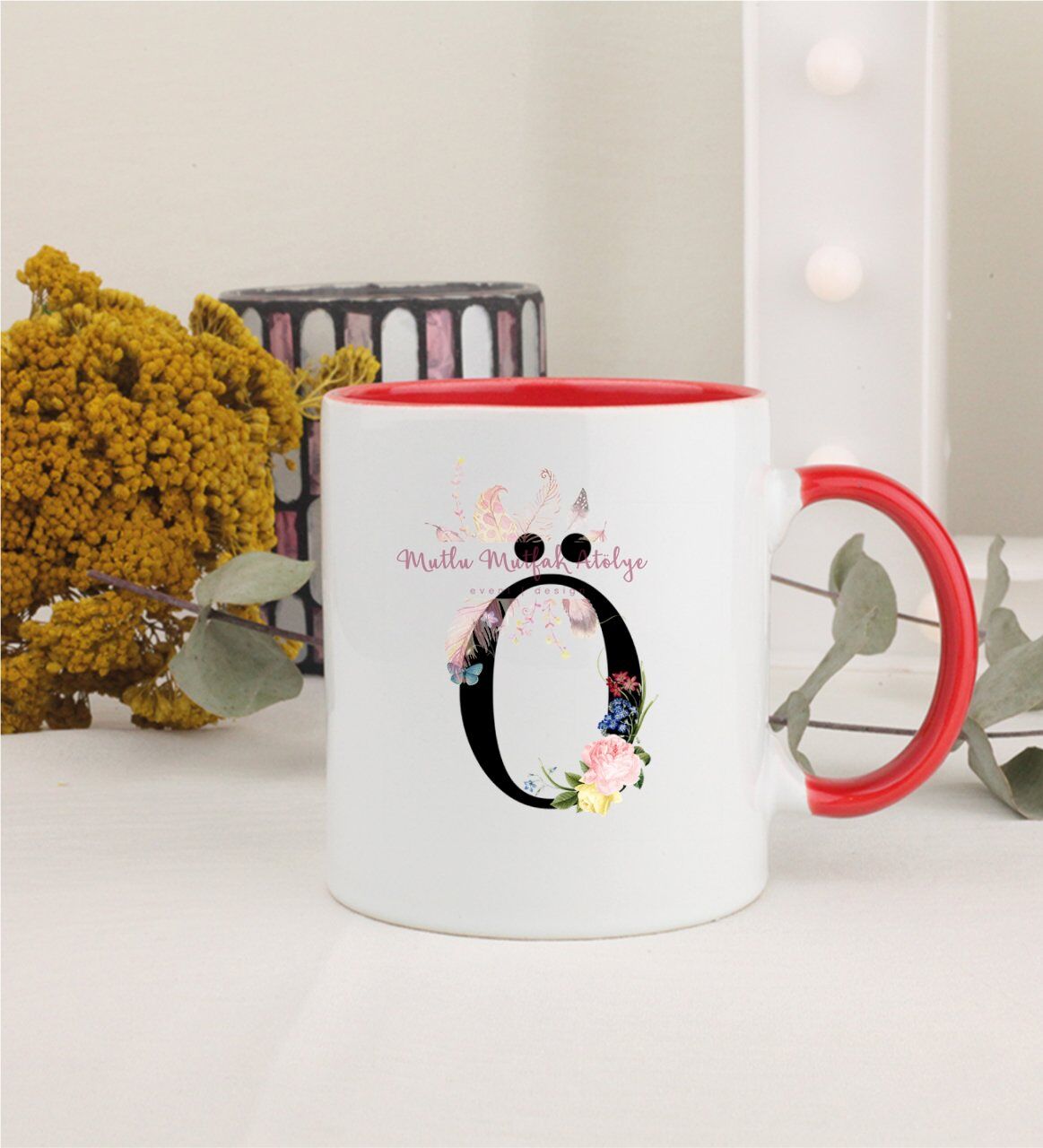 Ö Harfi Çiçek Desenli Kırmızı Kupa Bardak