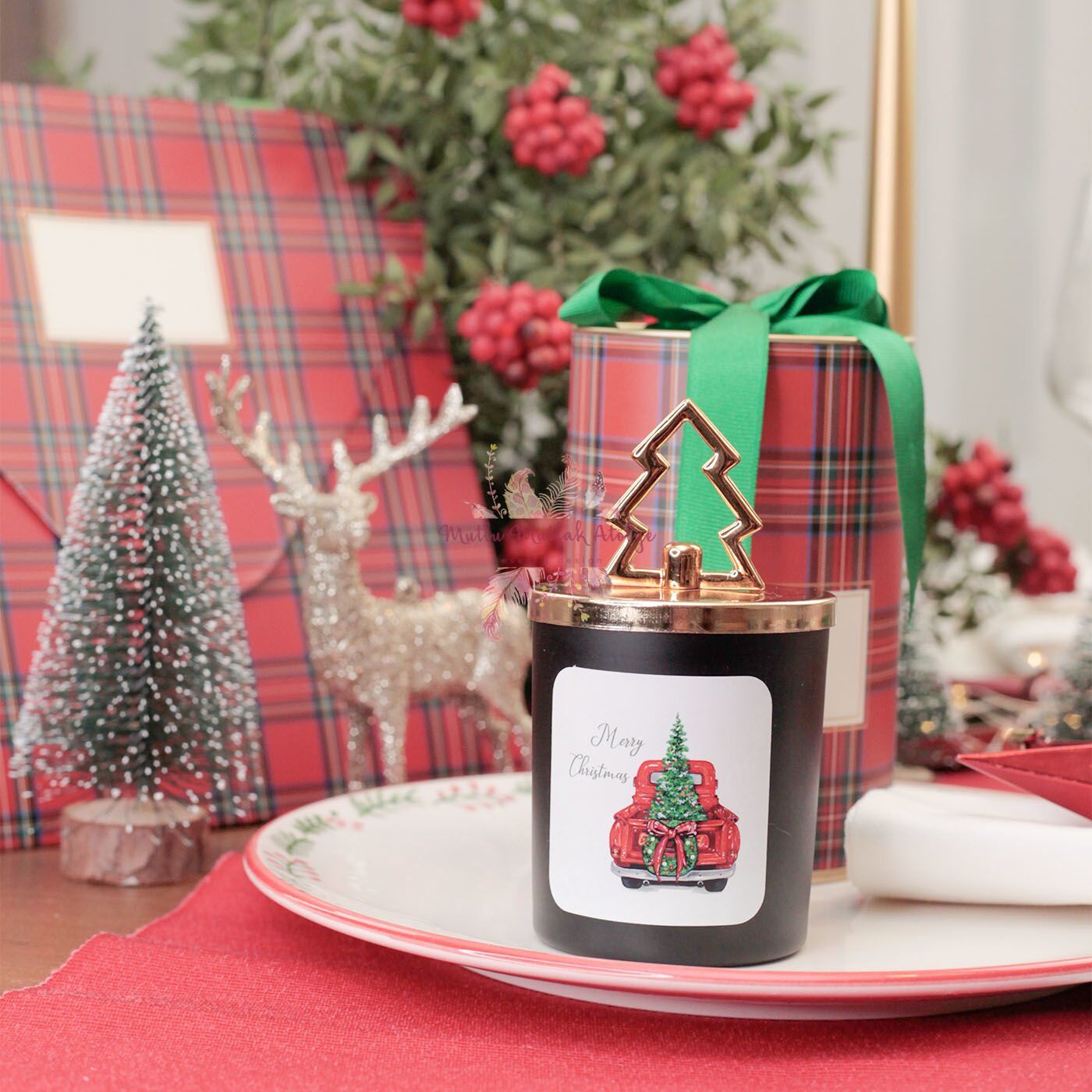 Yılbaşı Hediyelik Kutulu Çikolata Kokulu Mum