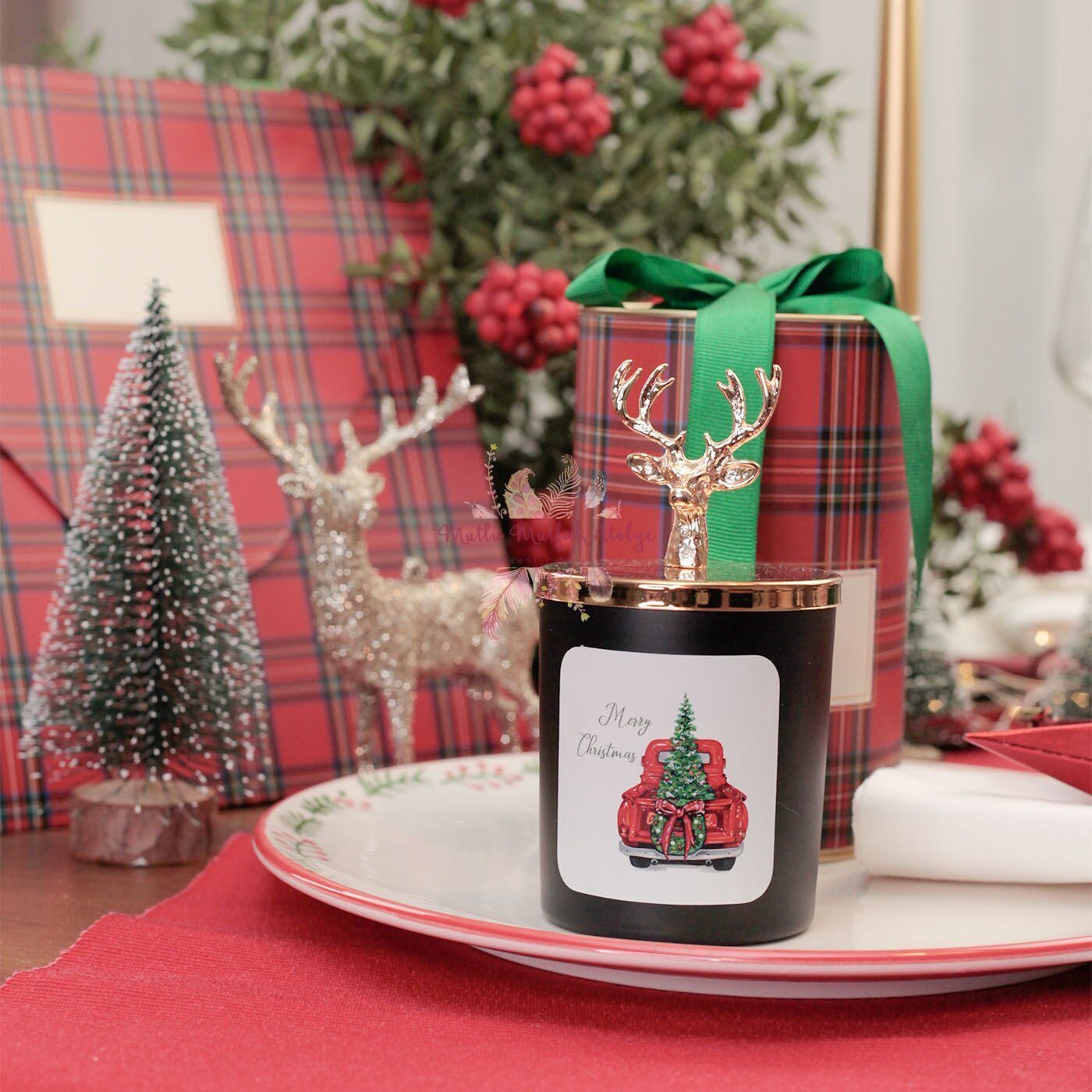 Yılbaşı Hediyelik Kutulu Çikolata Kokulu Mum