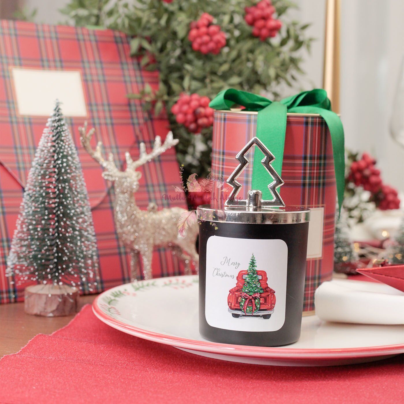 Yılbaşı Hediyelik Kutulu Çikolata Kokulu Mum