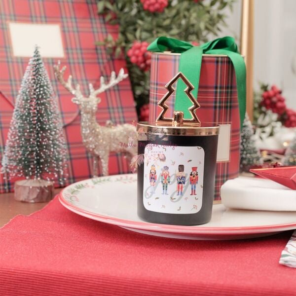 Yılbaşı Hediyelik Kutulu Çikolata Kokulu Mum