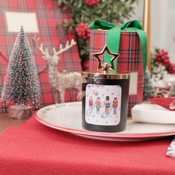 Yılbaşı Hediyelik Kutulu Çikolata Kokulu Mum