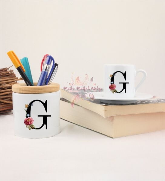 F Harfi Çiçek Desenli Kalemlik ve Türk Kahvesi Fincanı