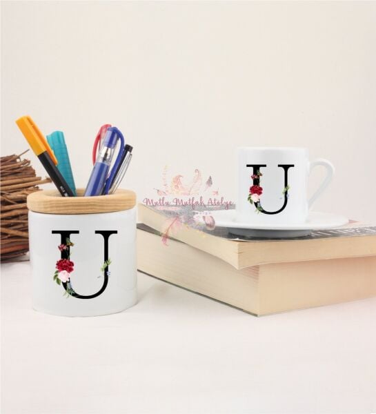 U Harfi Çiçek Desenli Kalemlik ve Türk Kahvesi Fincanı