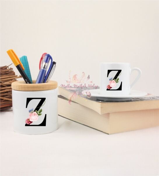 Z Harfi Çiçek Desenli Kalemlik ve Türk Kahvesi Fincanı