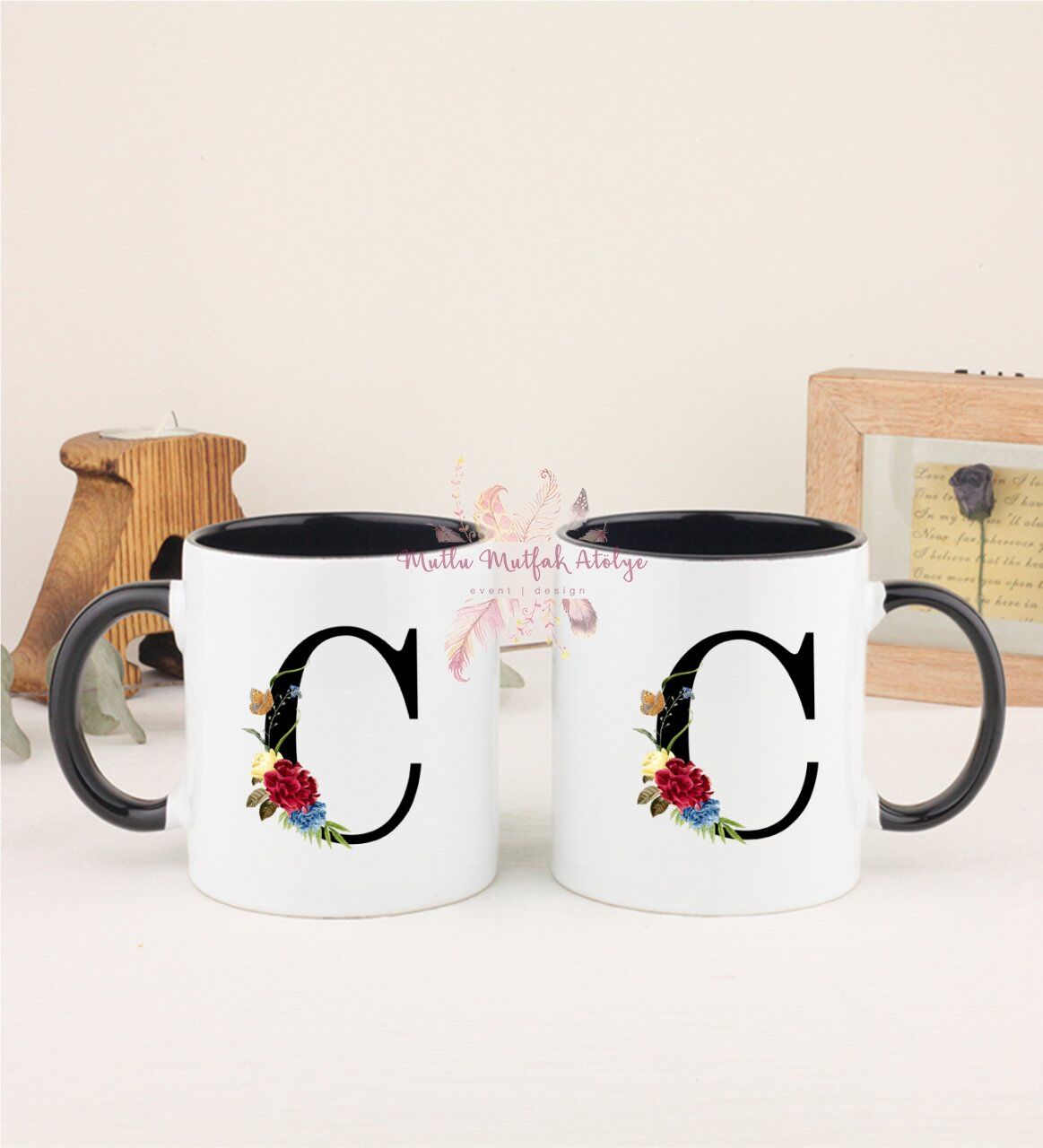 C Harfi Çiçek Desenliİkili Siyah Kupa Bardak