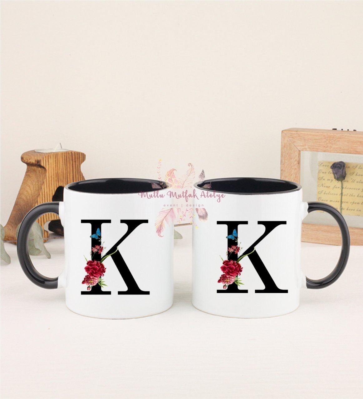 K Harfi Çiçek Desenli İkili Siyah Kupa Bardak