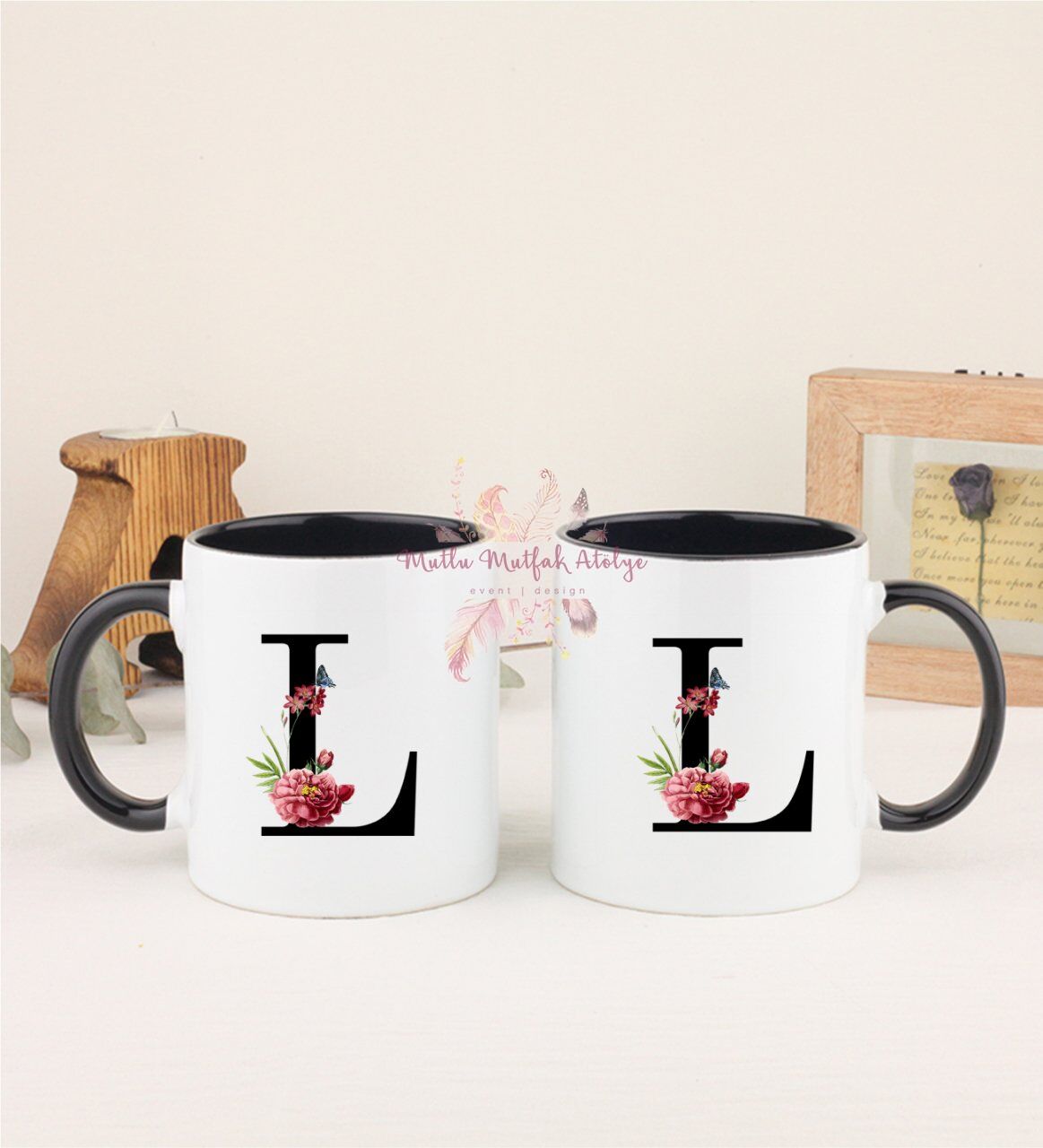 L Harfi Çiçek Desenli İkili Siyah Kupa Bardak