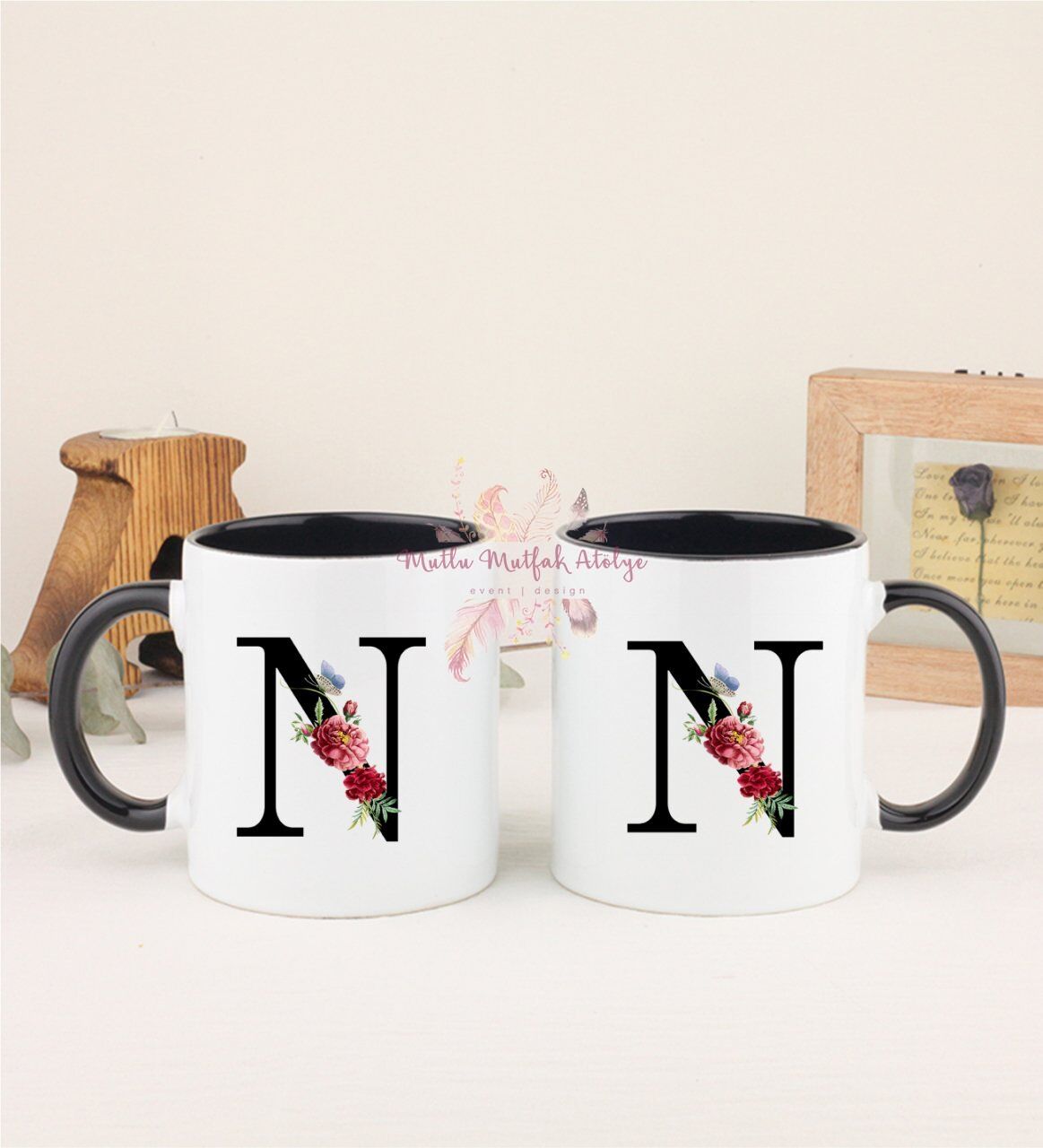 N Harfi Çiçek Desenli İkili Siyah Kupa Bardak