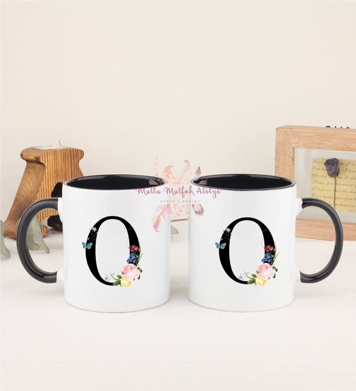 O Harfi Çiçek Desenli İkili Siyah Kupa Bardak