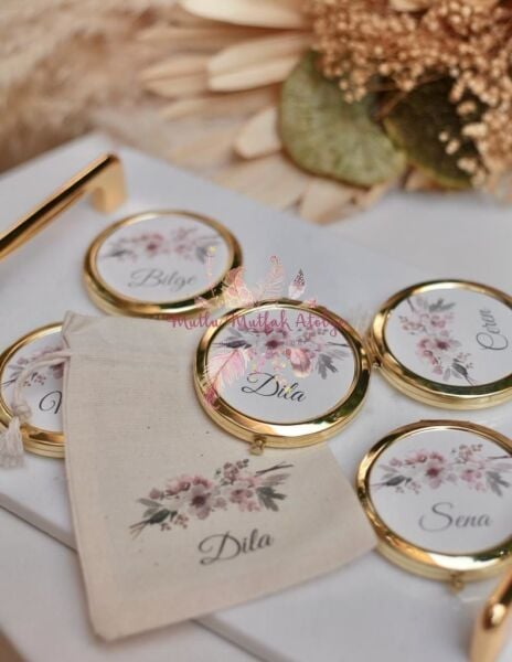 Tekli İsimli Hediyelik Kese Ve Gold Ayna Seti