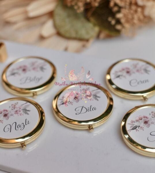 Tekli İsimli Hediyelik Kese Ve Gold Ayna Seti