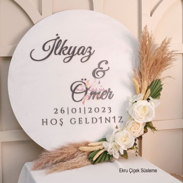 Çiçekli Ahşap Karşılama Panosu